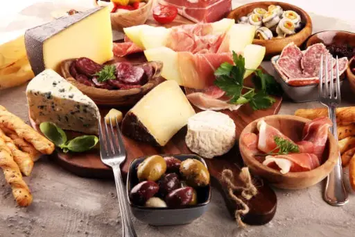 Plateau fromages et salaisons